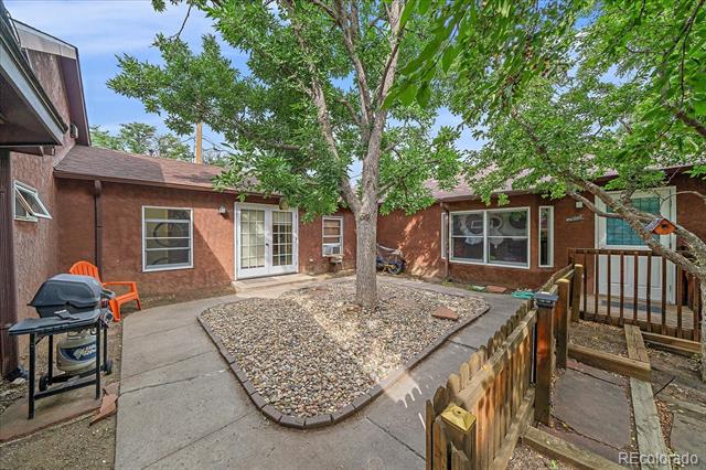 1014 8th Street