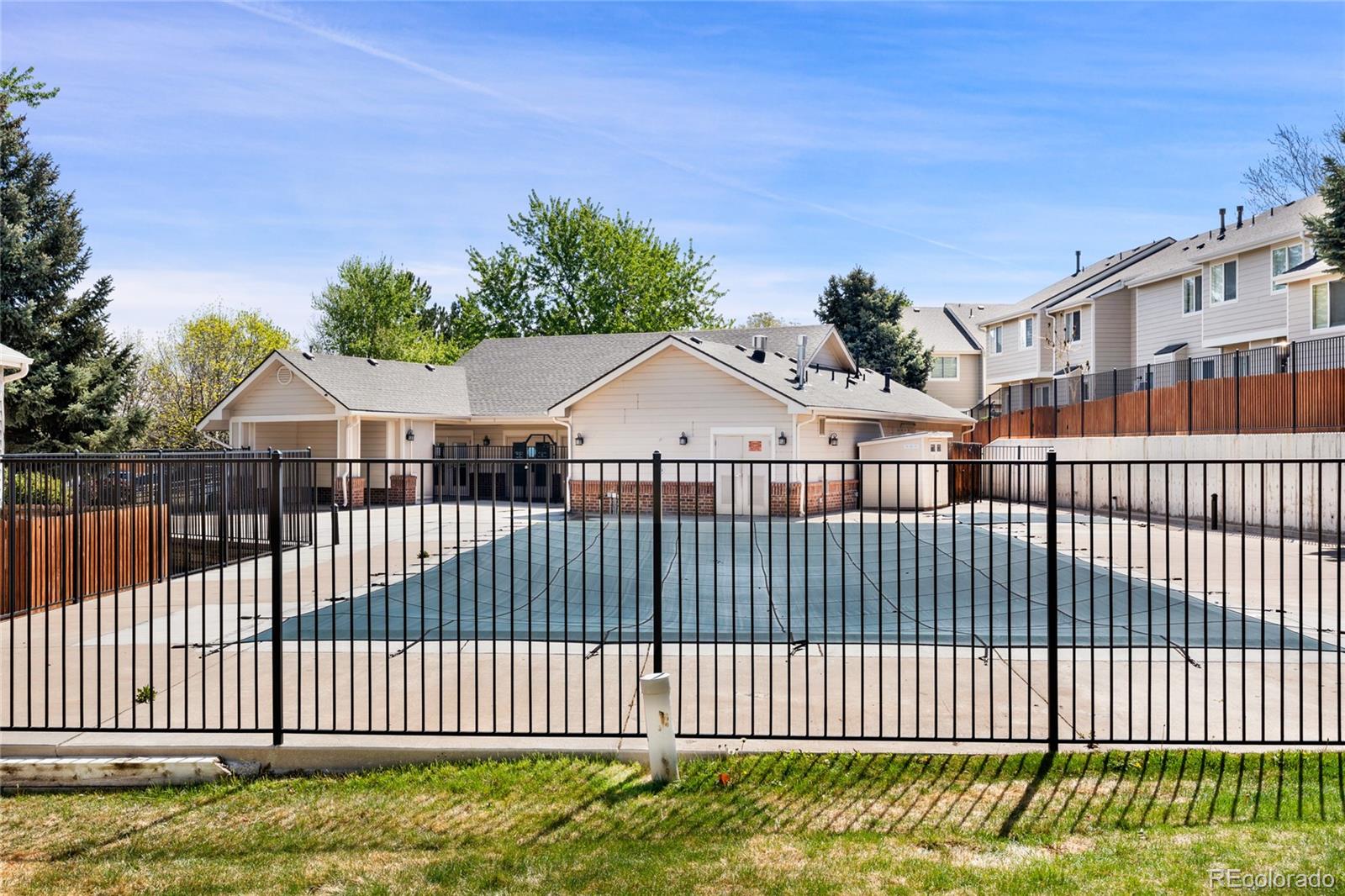 1276 S Zeno Circle