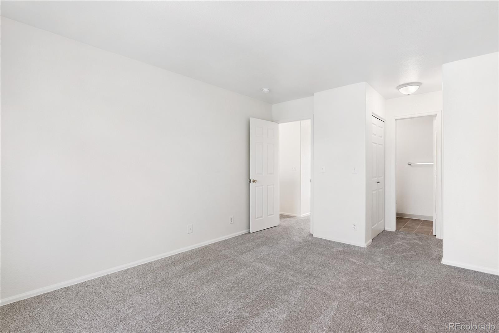 1276 S Zeno Circle