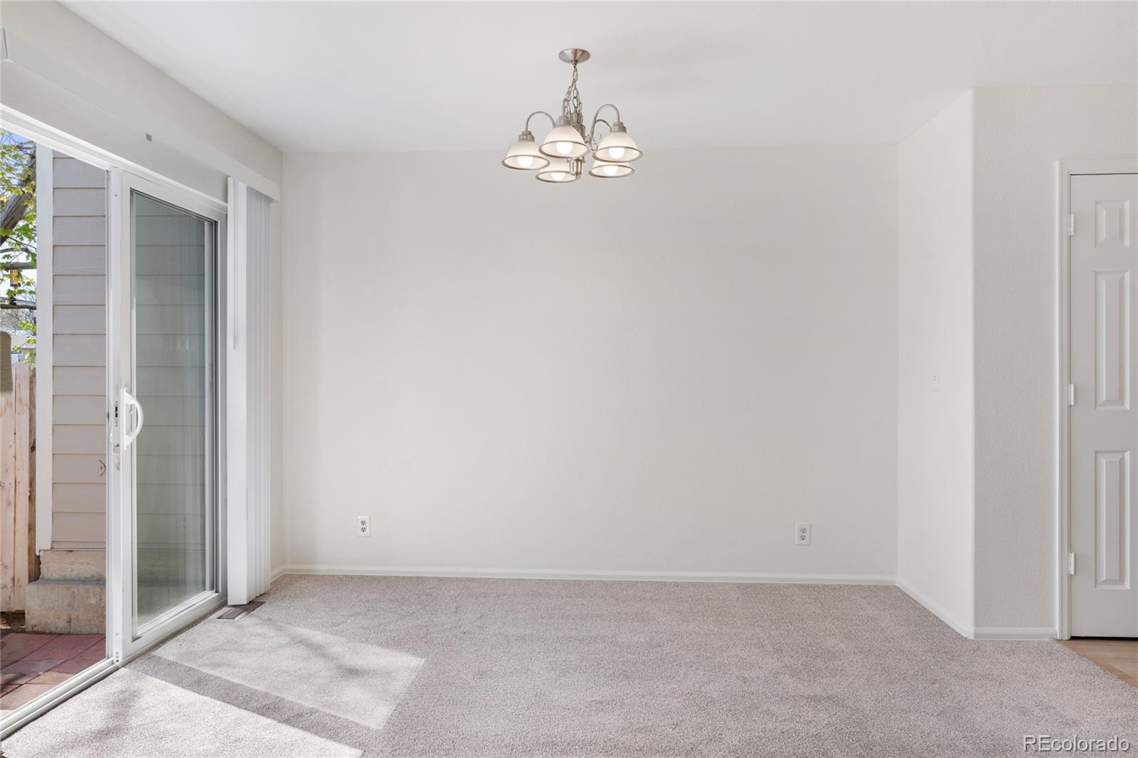 1276 S Zeno Circle