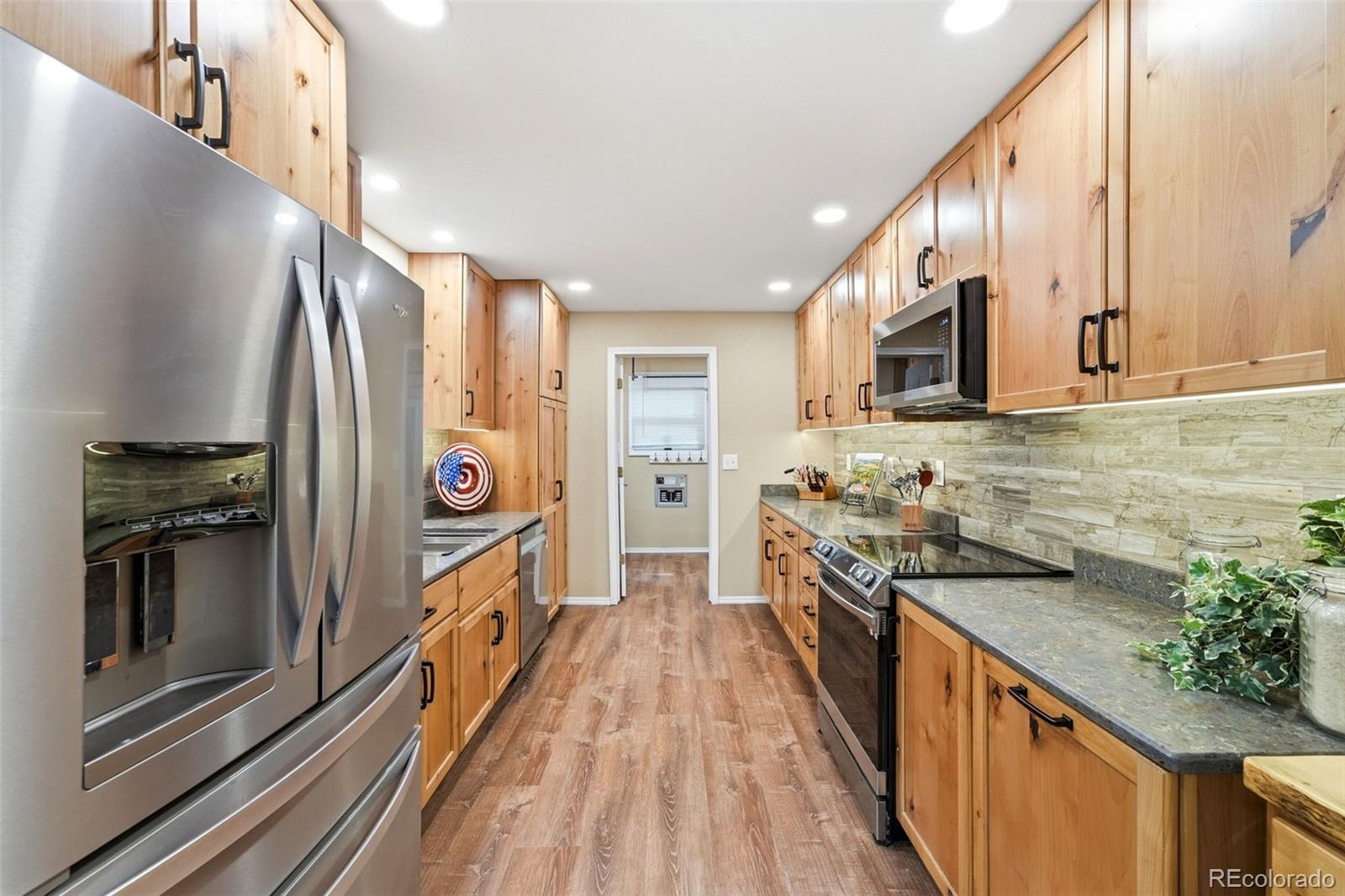 1145 Garlock Lane