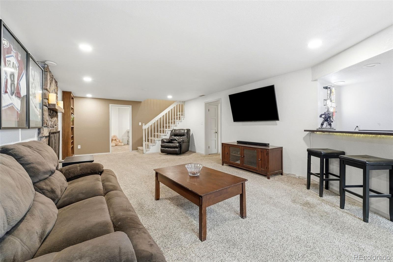 1145 Garlock Lane