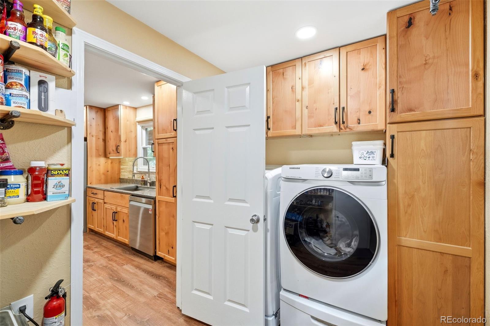 1145 Garlock Lane