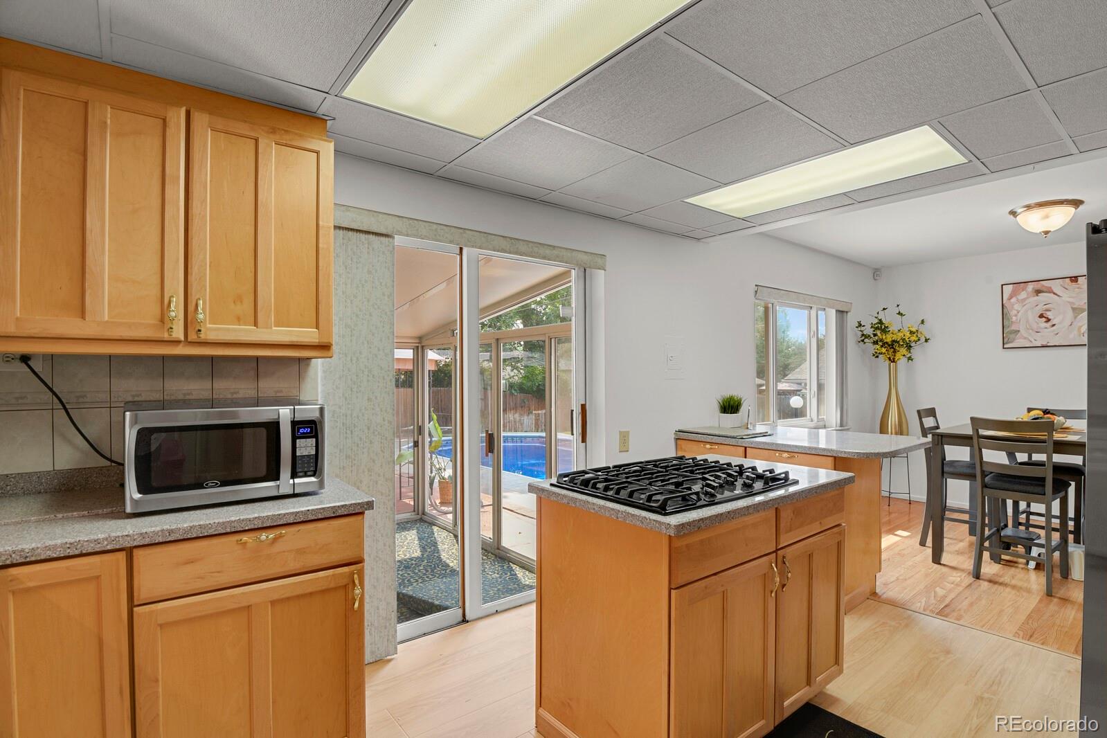 2834 S Zurich Court