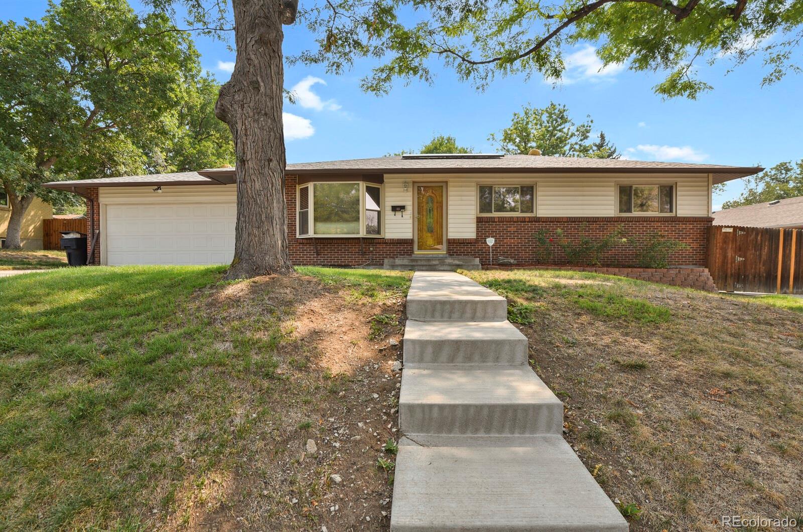 2834 S Zurich Court