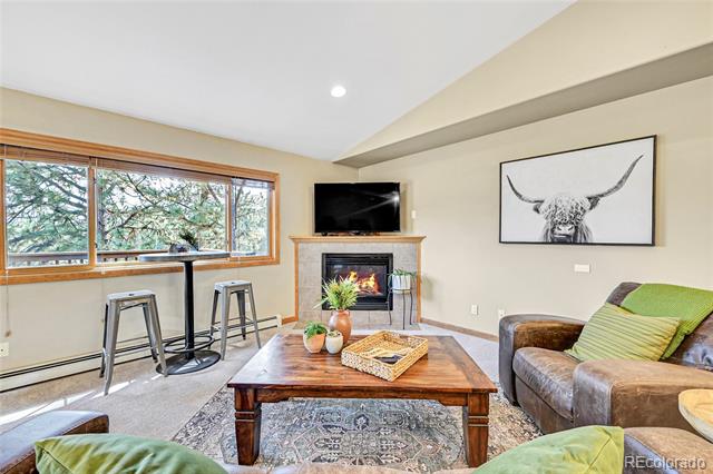1441 High Chateau Road