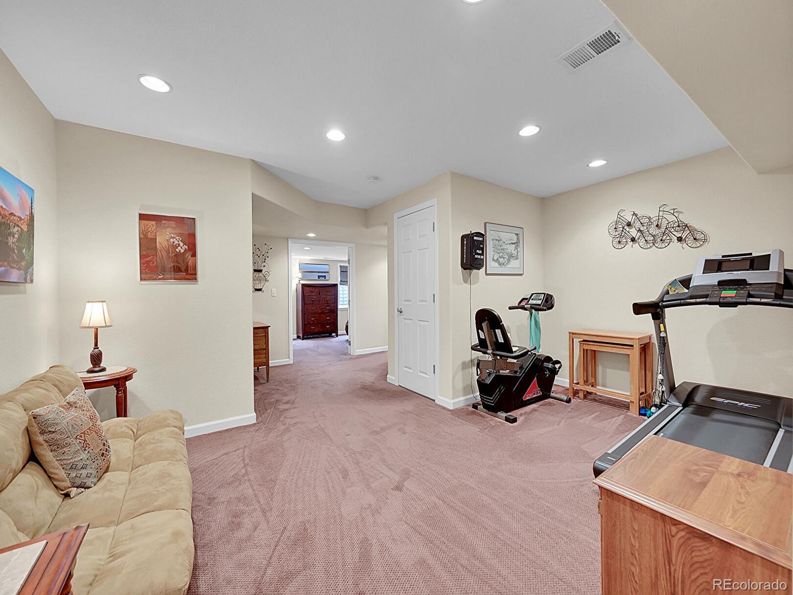 11157 W 55th Lane