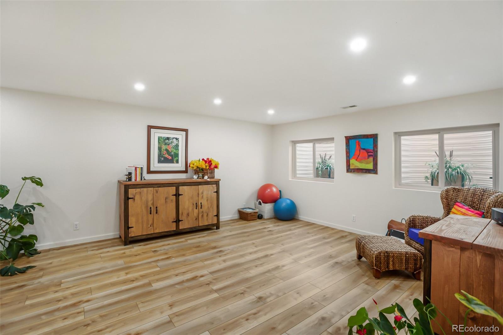 7625 Hollandale Drive