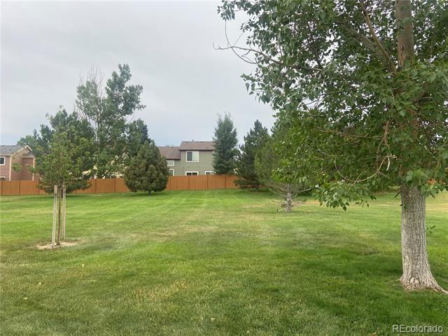 5327 Suffolk Circle
