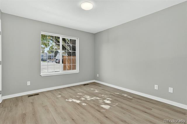 2301 E Fremont Avenue Unit: S02