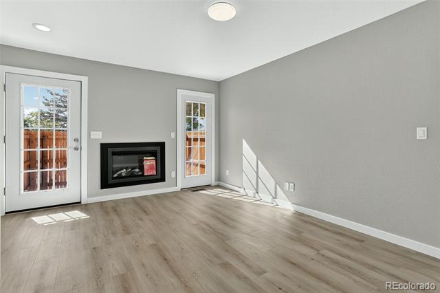 2301 E Fremont Avenue Unit: S02
