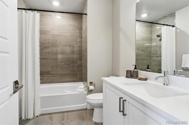 20 Wilcox Street Unit: 520