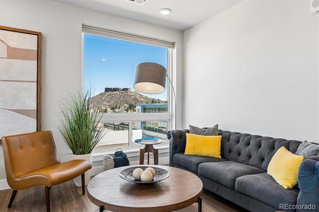 20 Wilcox Street Unit: 520