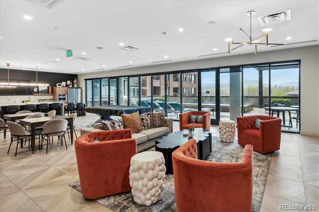 20 Wilcox Street Unit: 520