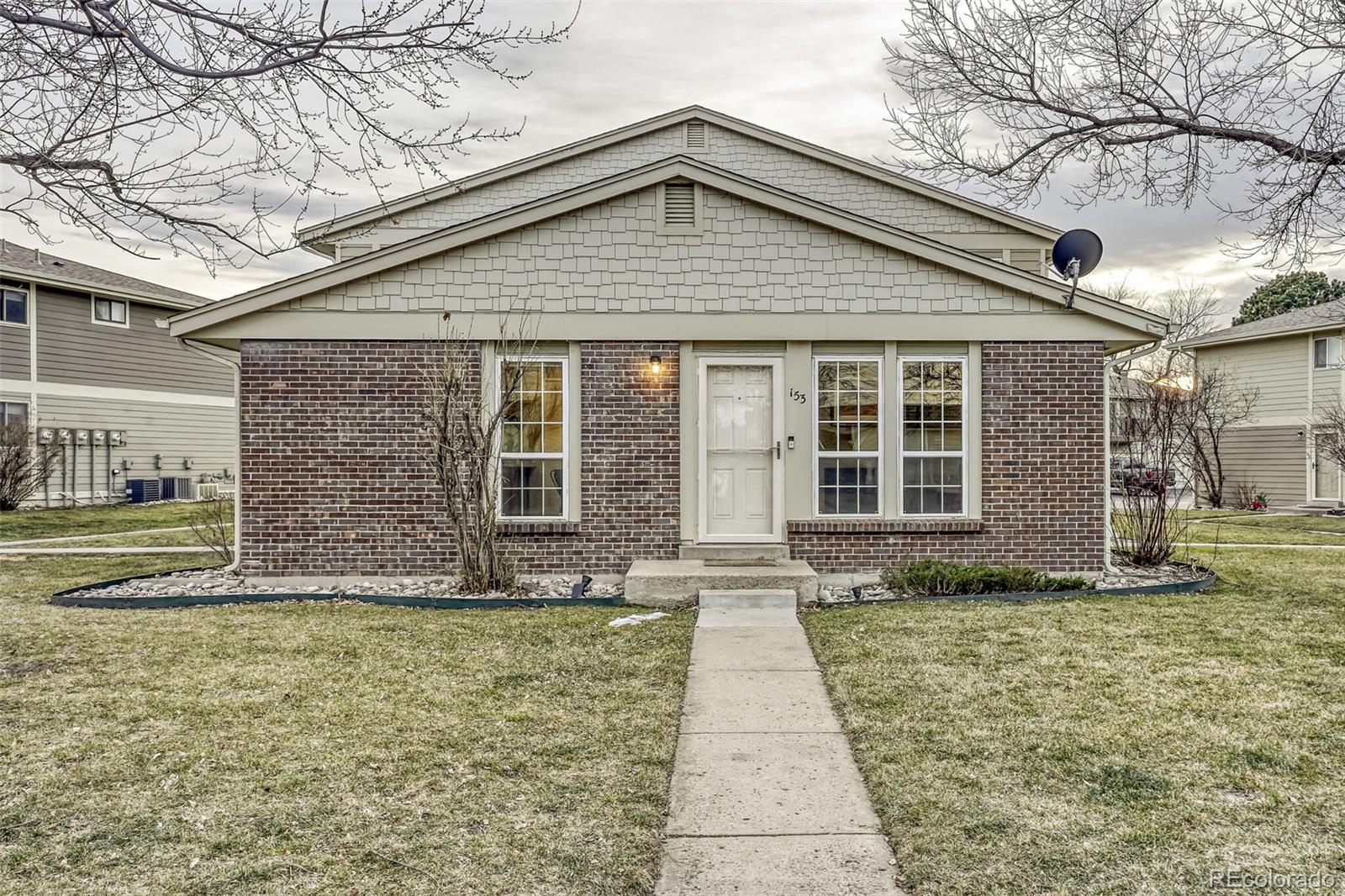 6650 E Arizona Avenue Unit: 153