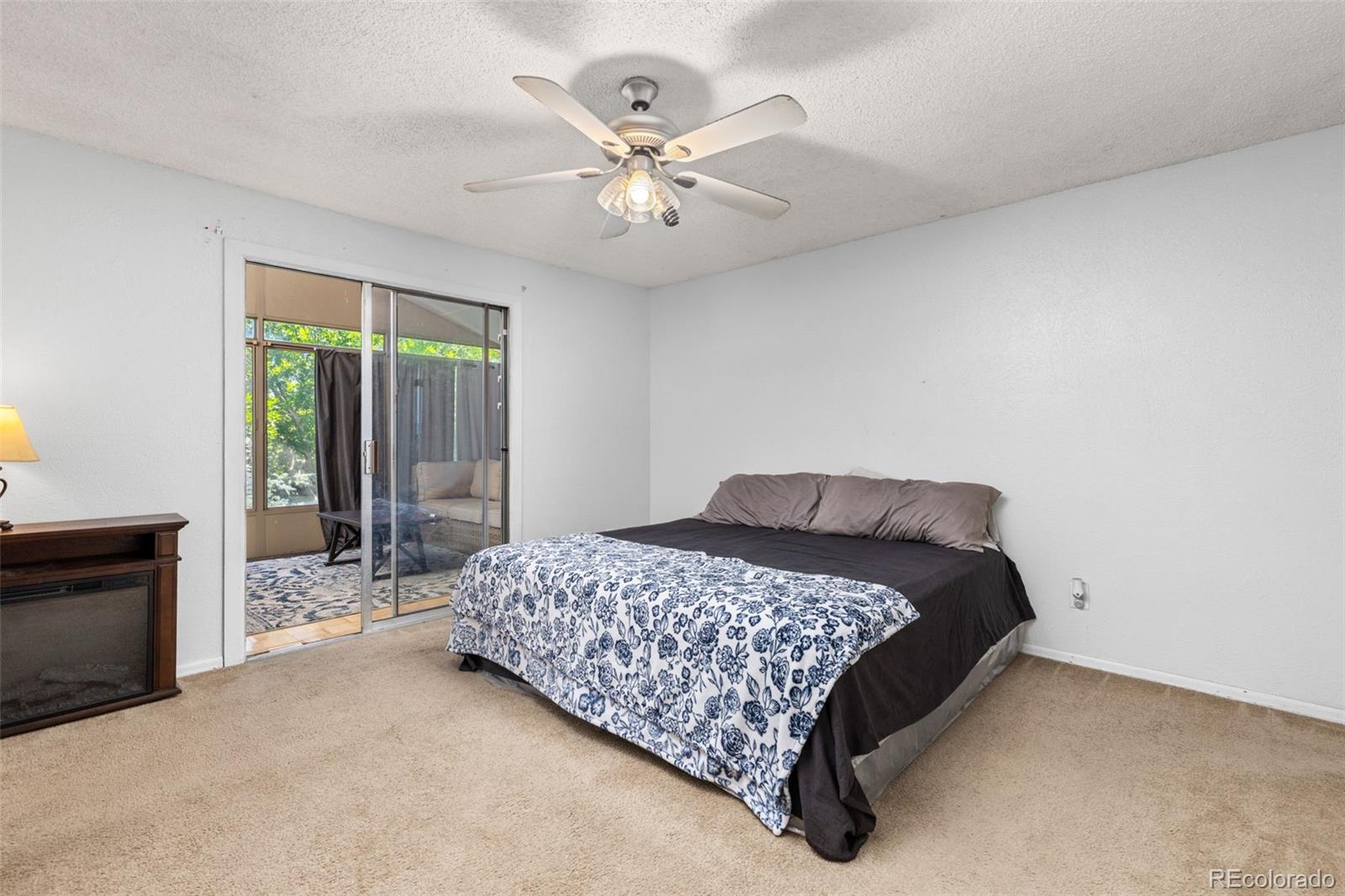 1584 S Fraser Way