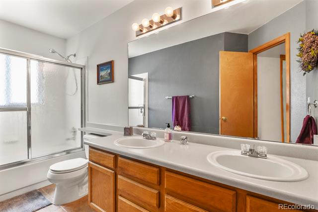 13235 Clermont Circle