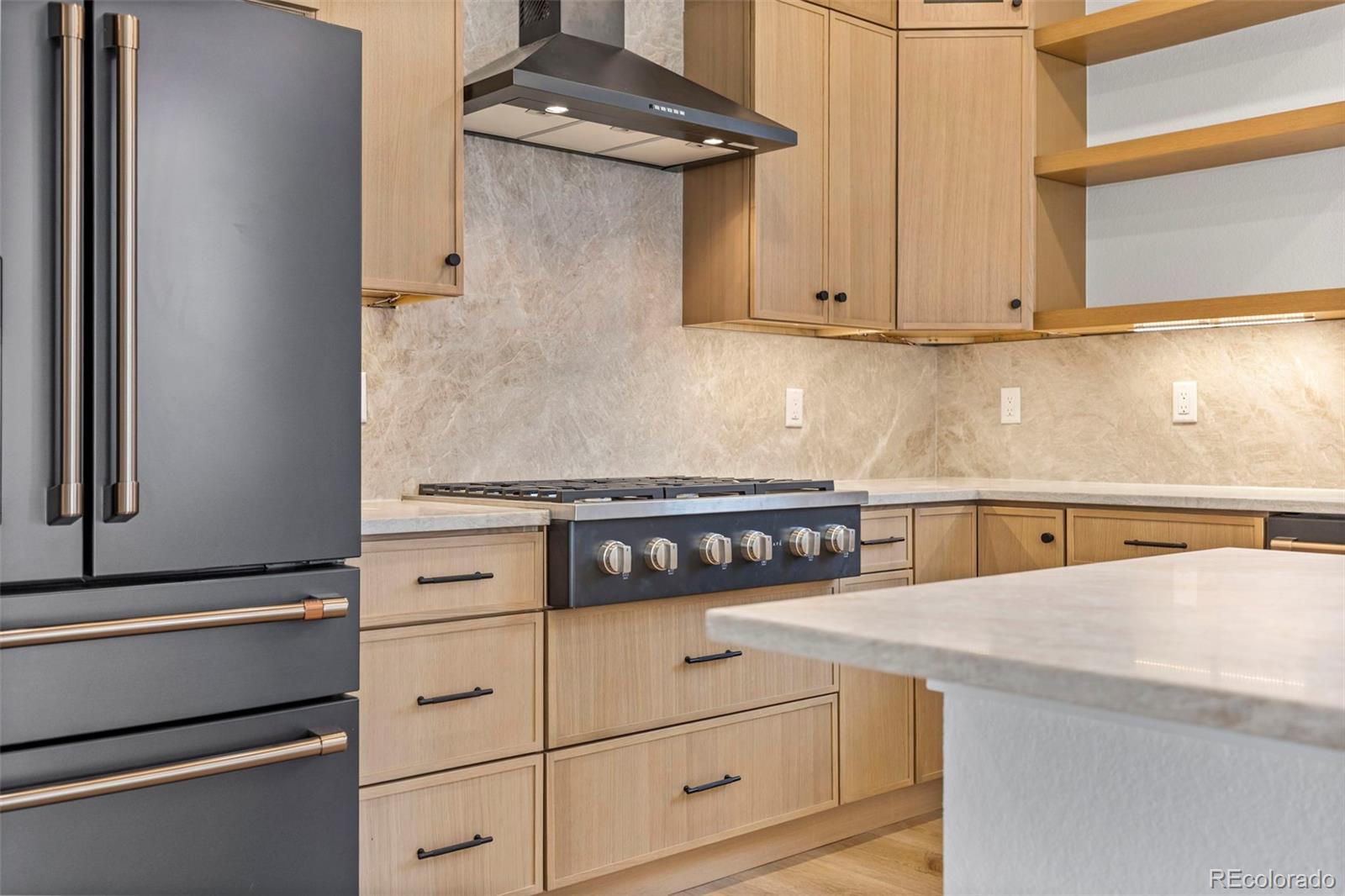 203 E Chester Street Unit: B