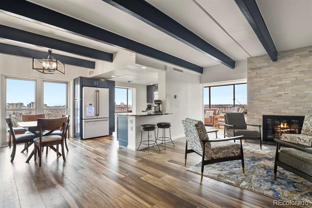 130 N Pearl Street Unit: 1101