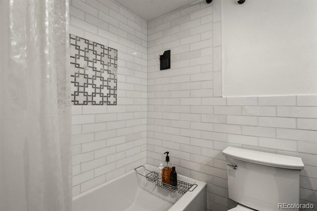 130 N Pearl Street Unit: 1101