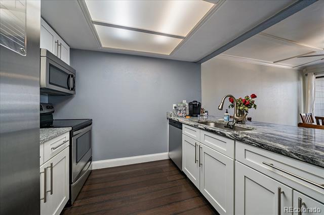 4896 S Dudley Street Unit: 5-5