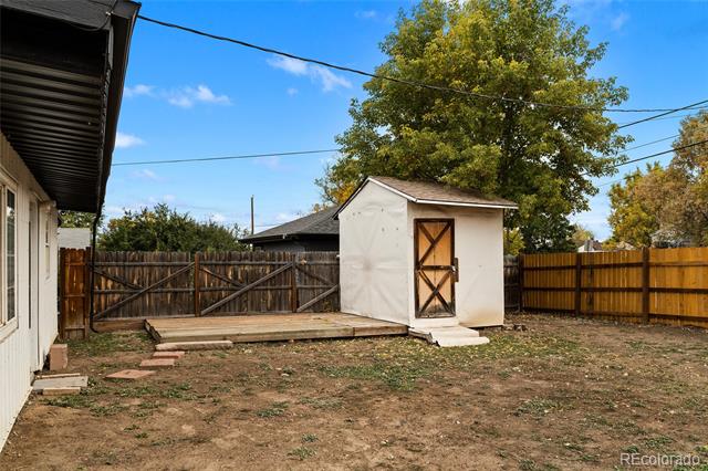 3220 W 8th Avenue