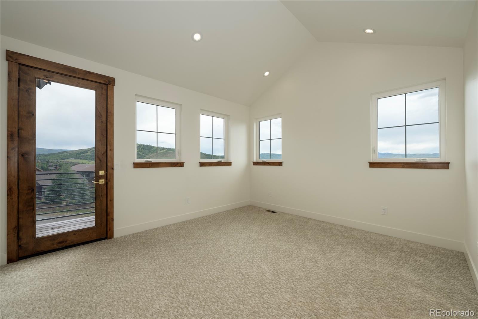 502 Upper Ranch View Road