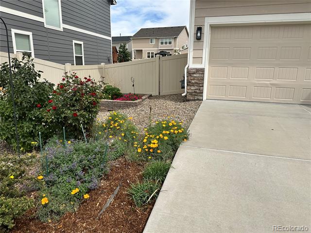 10747 Hidden Prairie Parkway