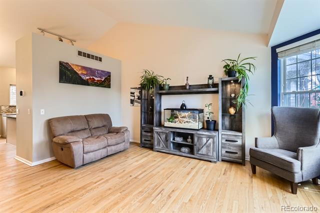 1058 Mulberry Lane