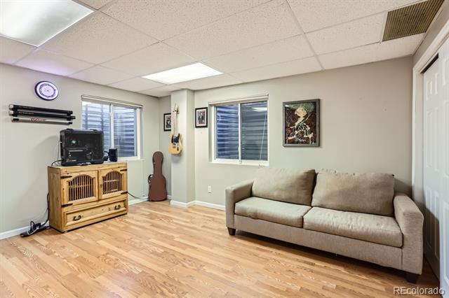 1058 Mulberry Lane