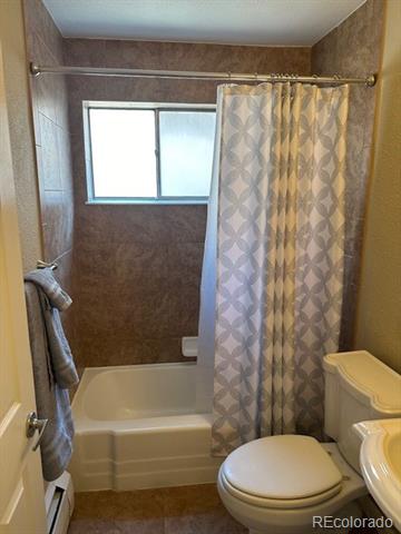 1977 S Josephine Street Unit: 202