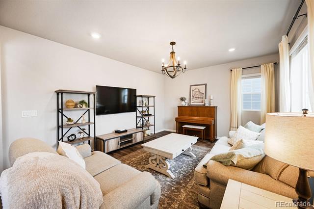 5354 Blue Lunar Lane