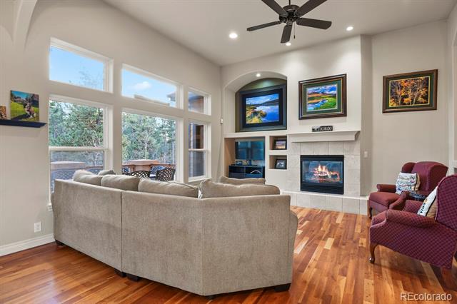 7423 Cameron Drive