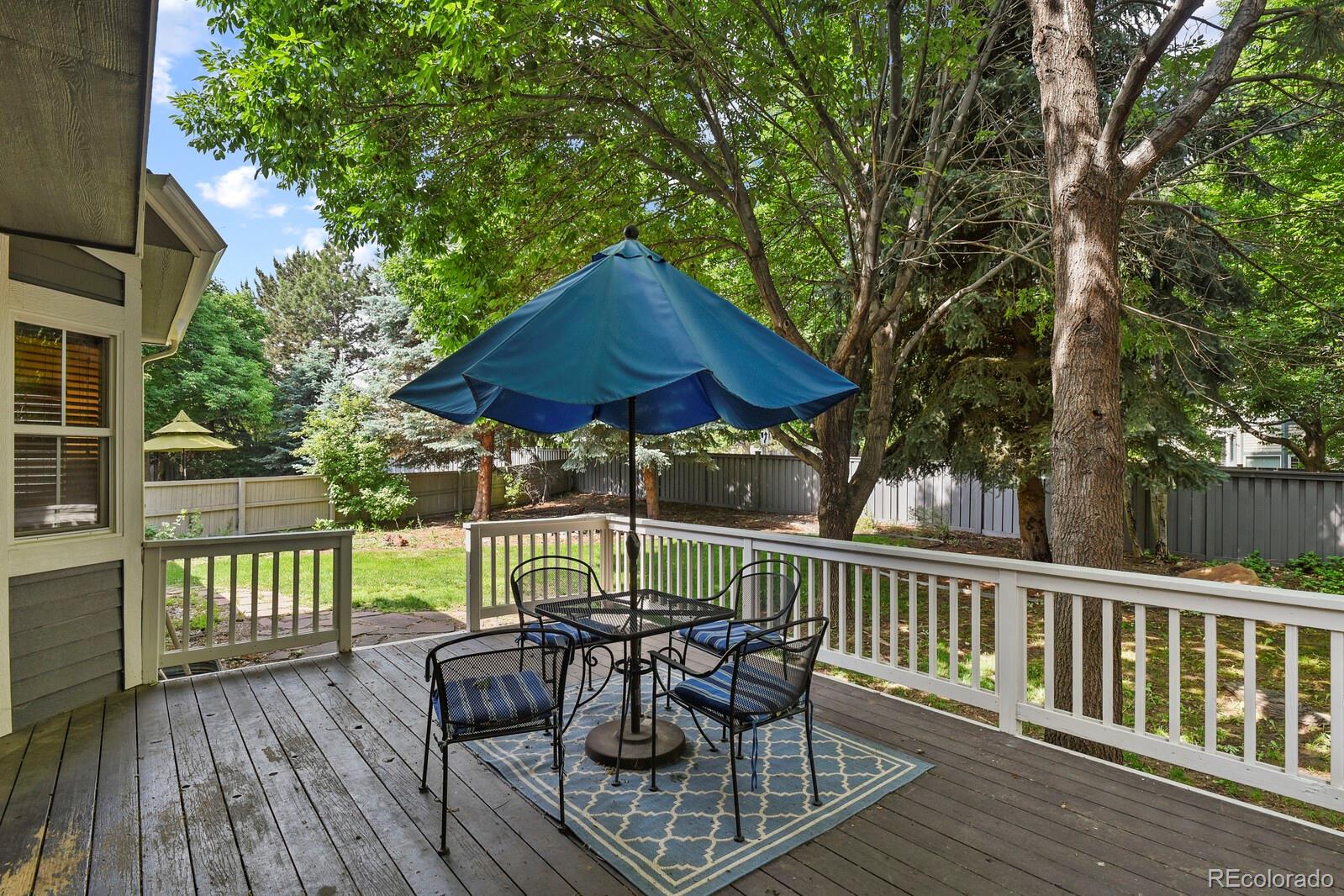 321 Lodgewood Lane