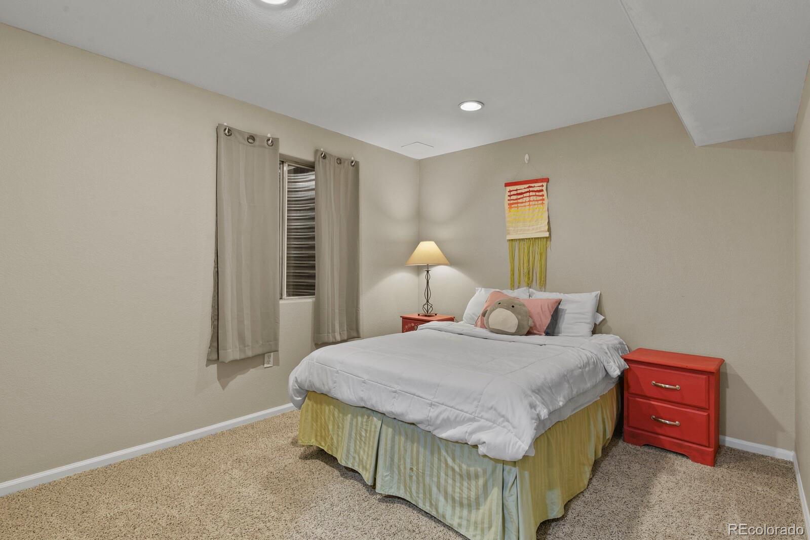 321 Lodgewood Lane