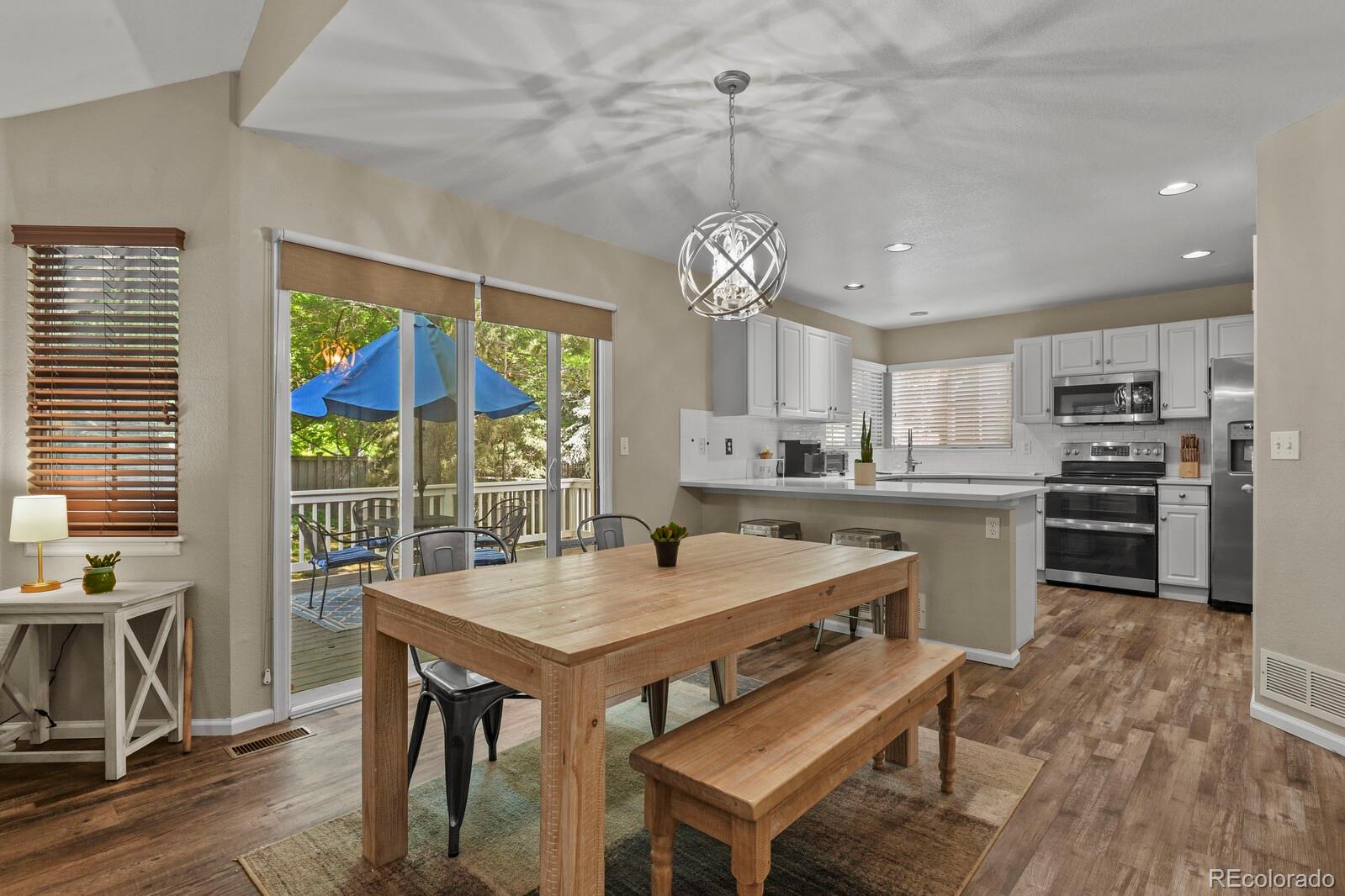 321 Lodgewood Lane