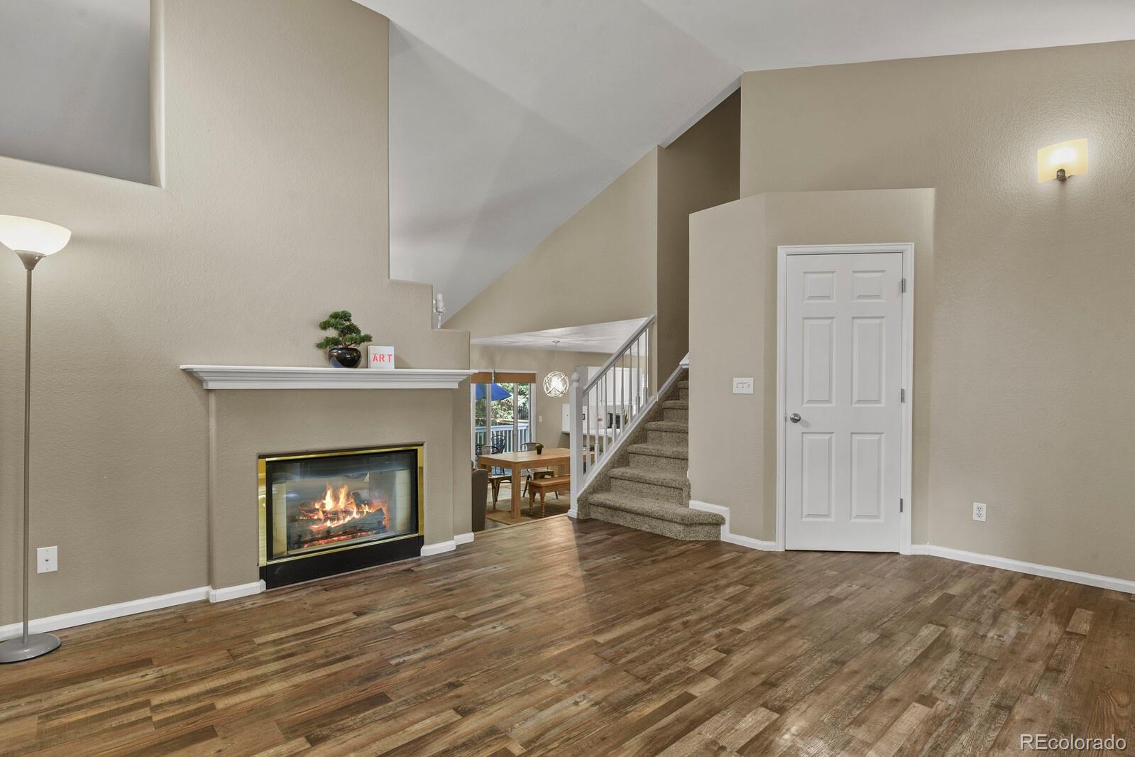 321 Lodgewood Lane