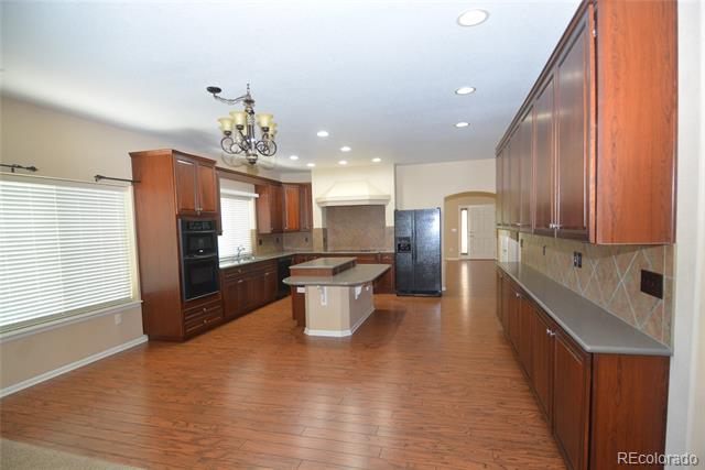 1325 Exquisite Street