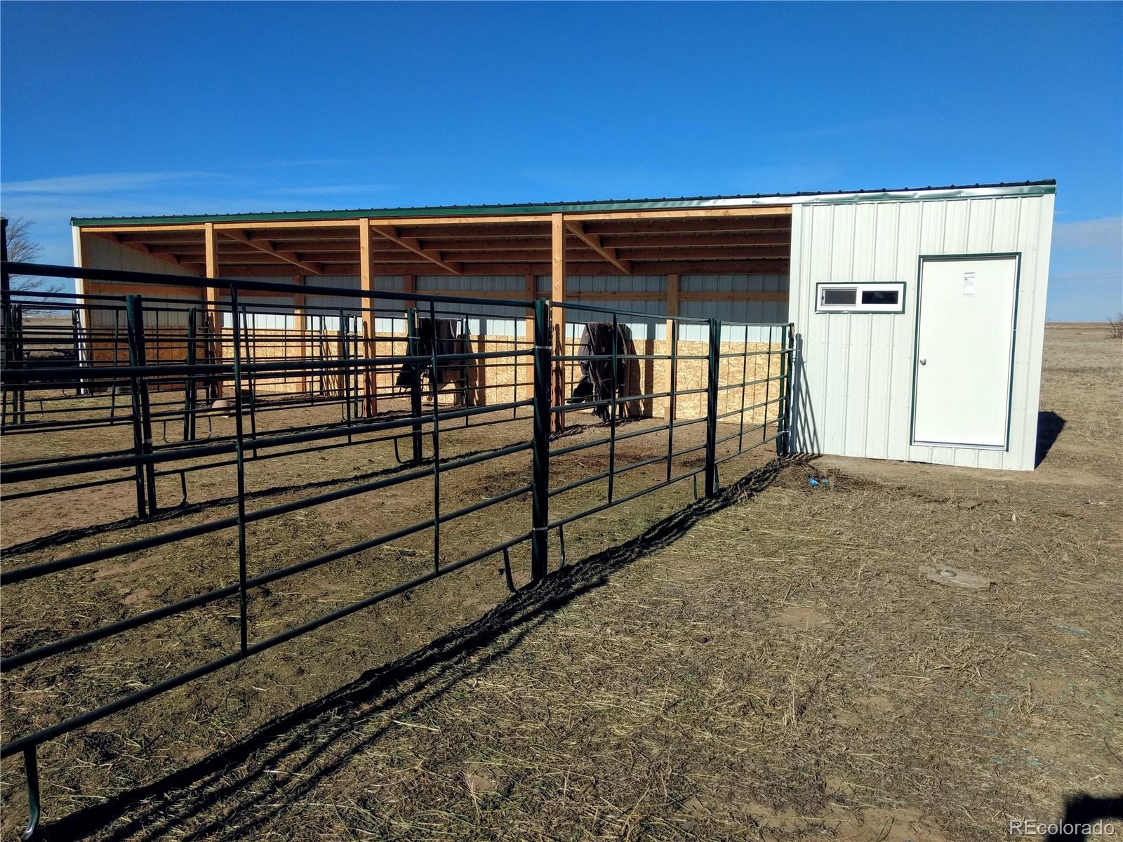 1212 S County Road 185
