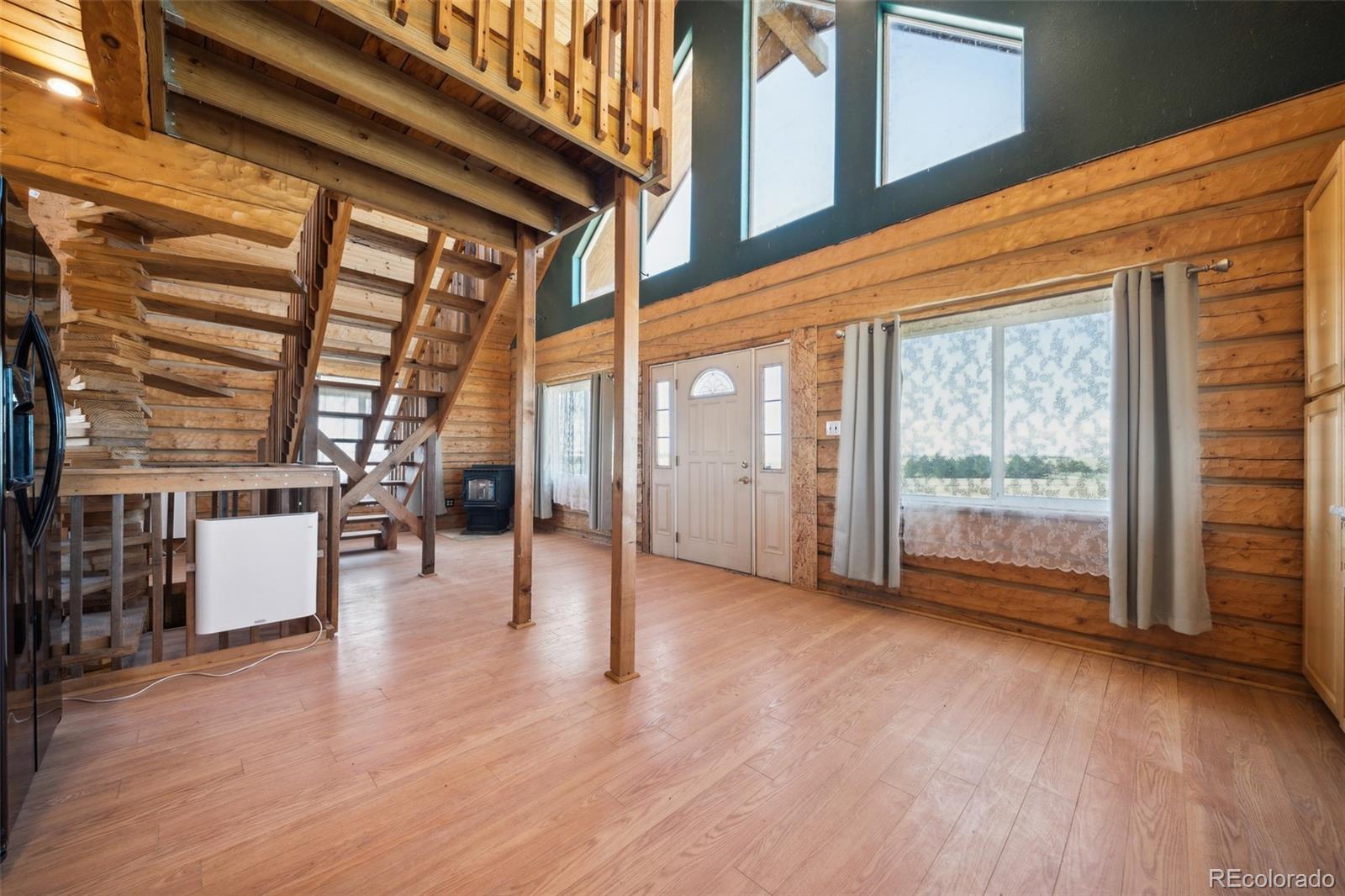 1212 S County Road 185