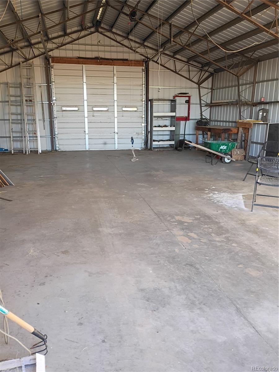 1212 S County Road 185