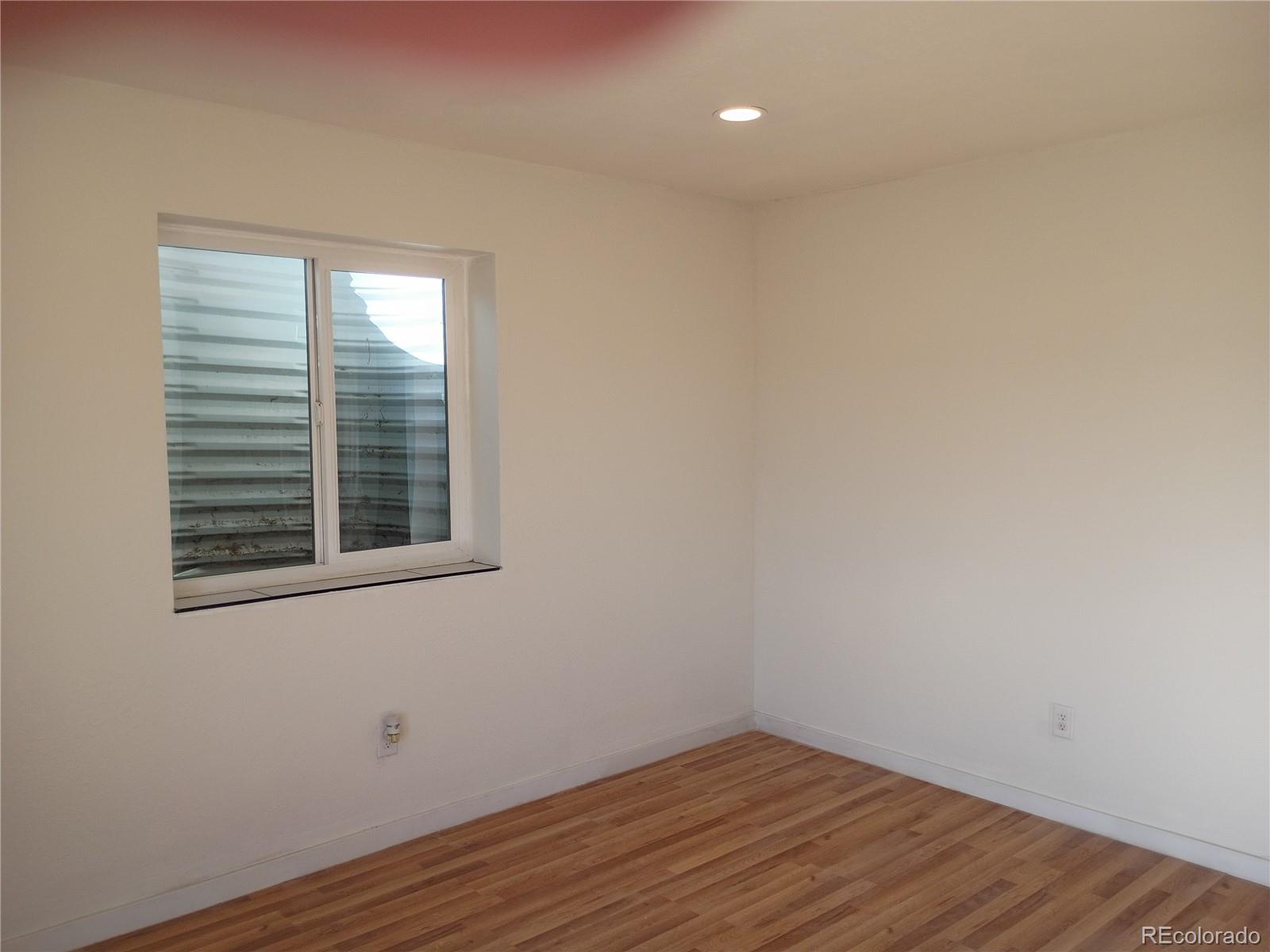 1212 S County Road 185
