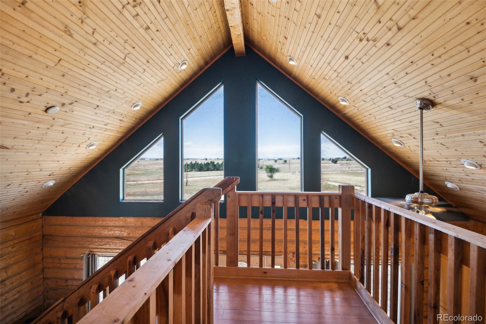 1212 S County Road 185