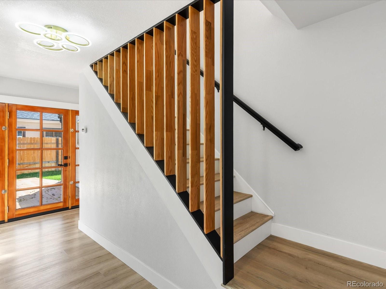 509 W 5th Street