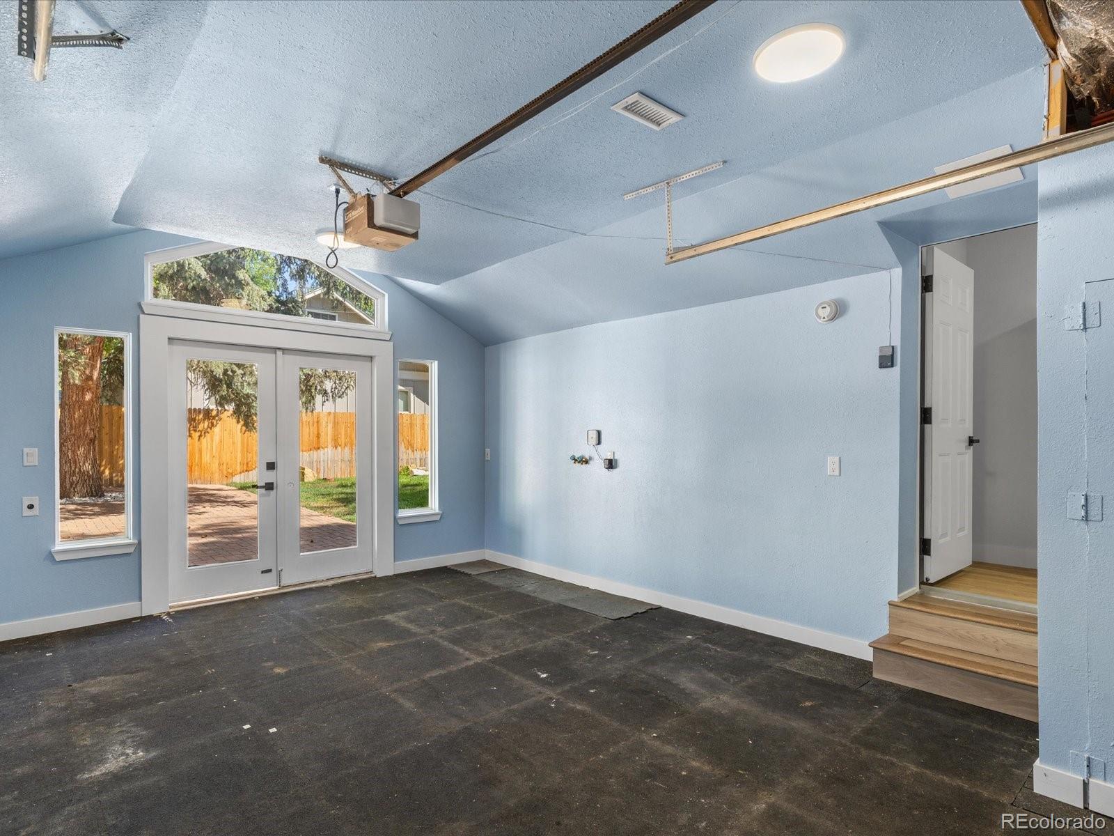 509 W 5th Street