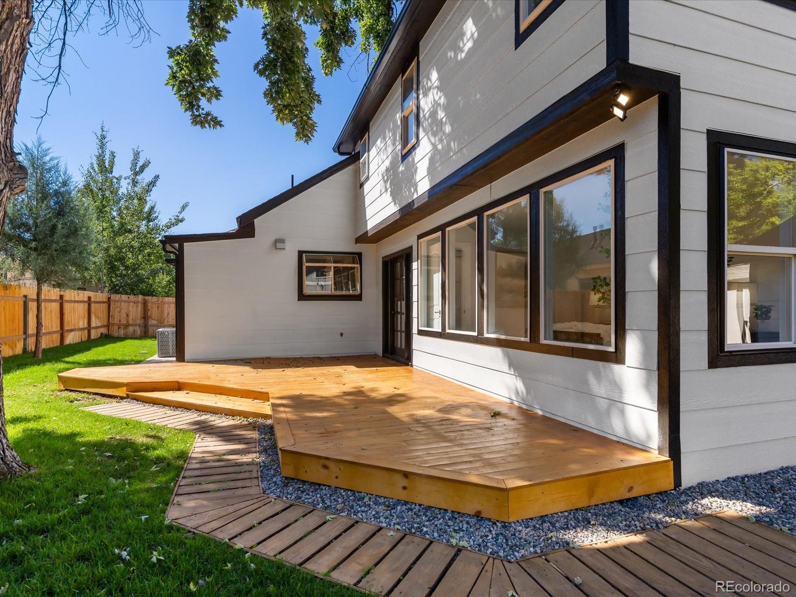 509 W 5th Street