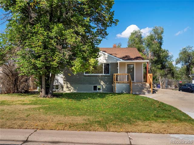 3441 W Ford Place