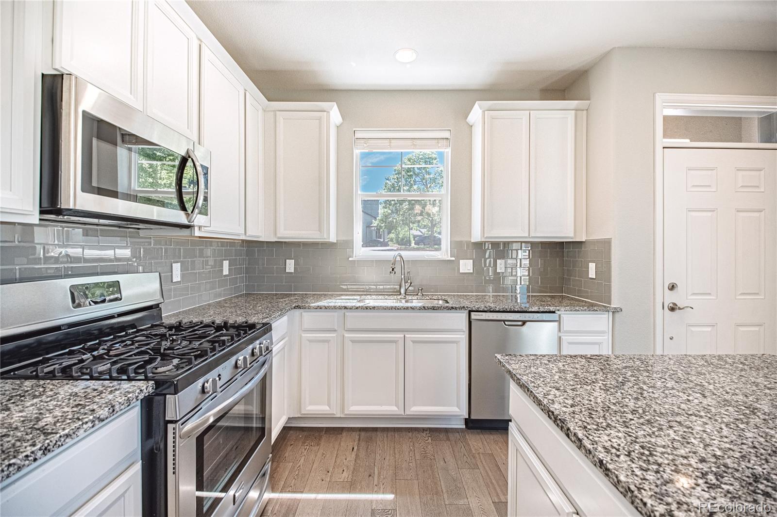1306 Promontory Bluff View