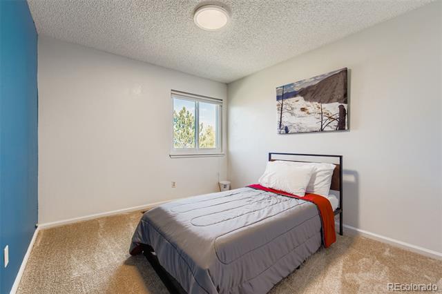 1311 Knollwood Way