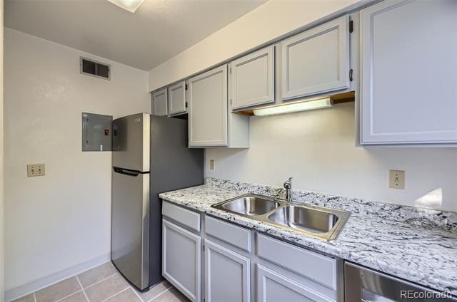 12368 W Nevada Place Unit: 206